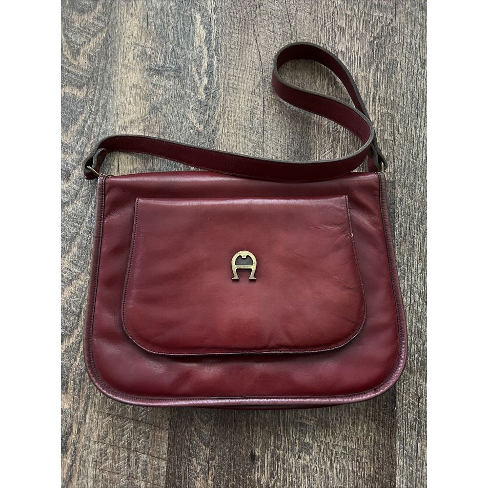 Etienne Aigner Wine Burgundy Leather Crossbody Shoulder Bag